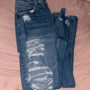 Worn once American Eagle Mom stretchy Jean